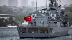 十多年来首次！一艘土耳其军舰停靠以色列港口